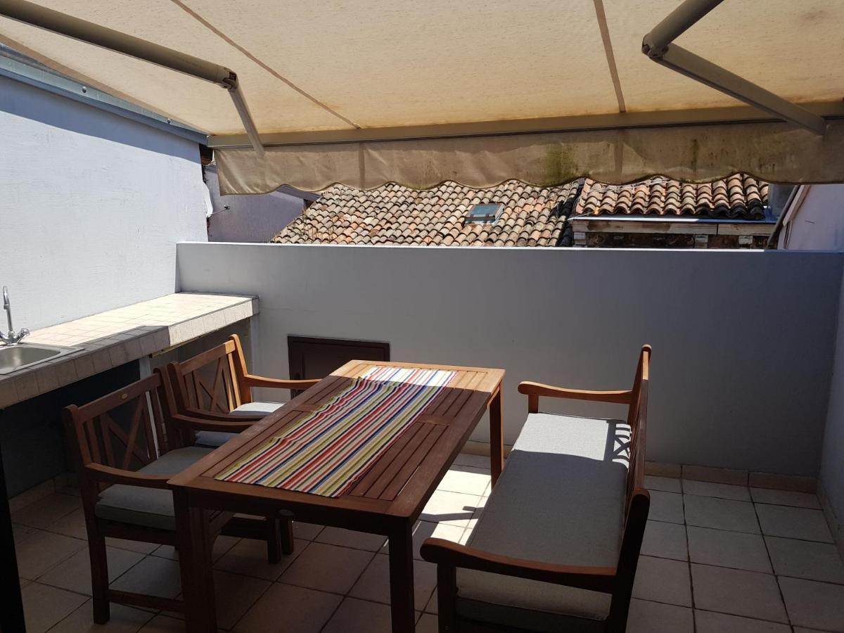 Captain'S Residence روفينج المظهر الخارجي الصورة